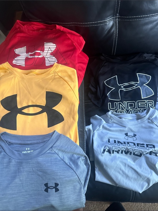 Under Armour Other - Under Armour Kids' Short Sleeve Performance Top - Yellow
